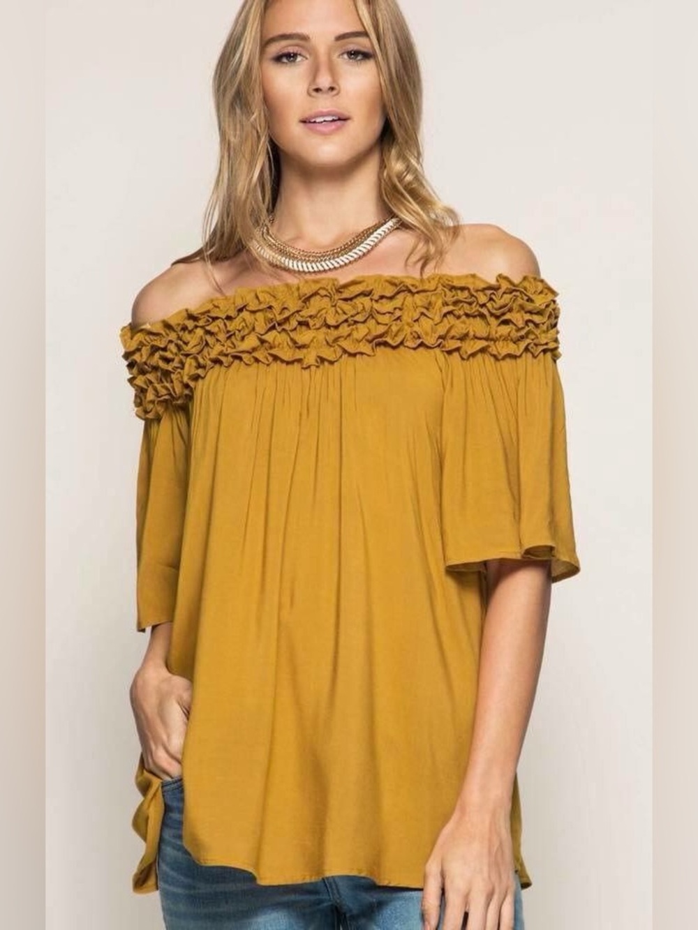 NWT/Off-Shoulder Ruffle Detail Women's Top - Mustard/small